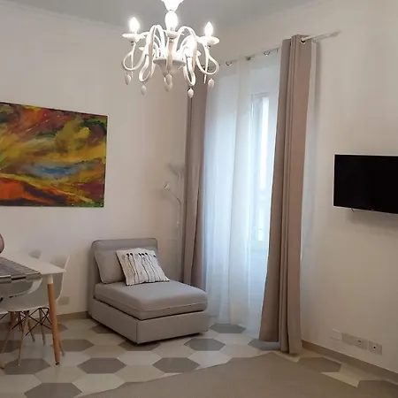 In Borgo Vittorio A Due Passi Da San Pietro Apartment