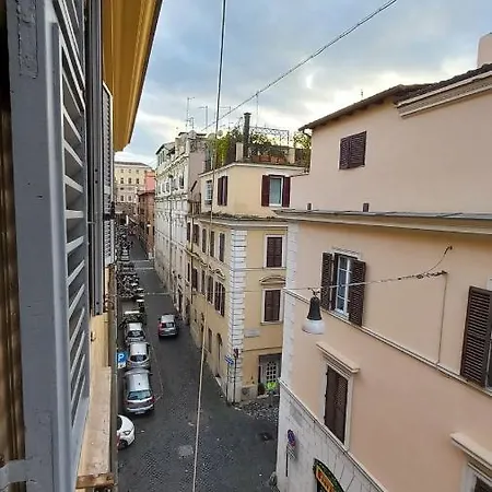In Borgo Vittorio A Due Passi Da San Pietro Apartment *